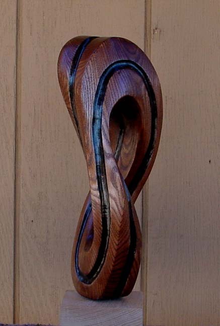 Black_line_moebius__